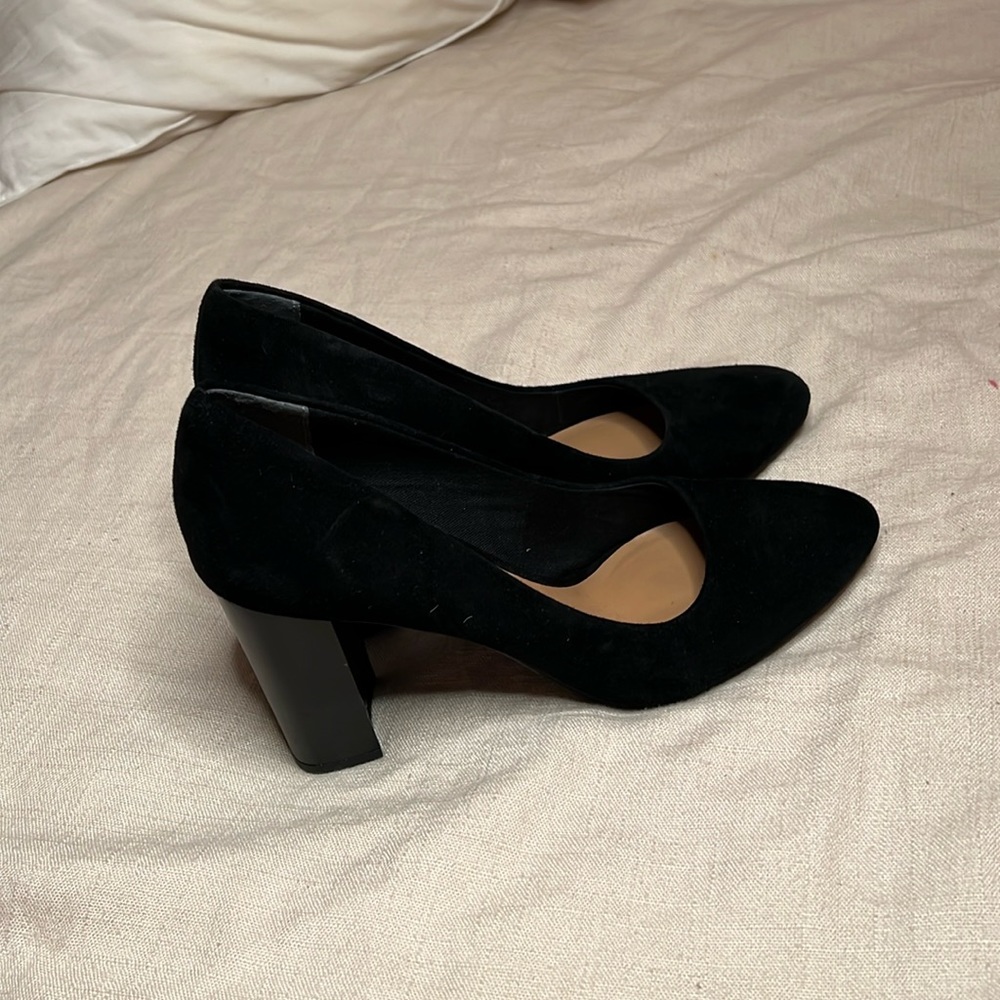 Classic Black Heels- Franco Sarto